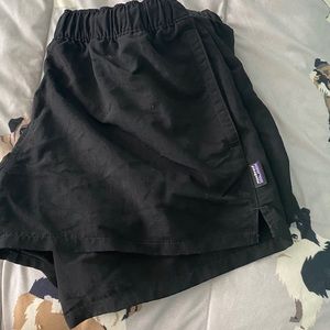 Patagonia barely baggies women’s large black